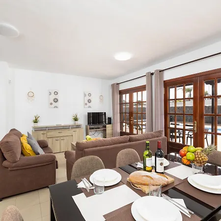 Villa Salar *